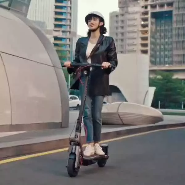 Trottinette Electrique NINEBOT F3 PRO – Image 4