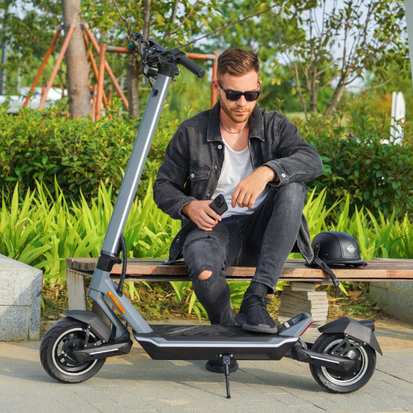 Trottinette électrique PUNK RIDER